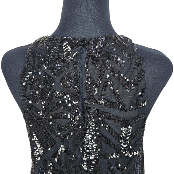 Everly Sequined Top Sz Large Black Jazz Sparkle New Years Cocktails Halter Glam - Picture 10 of 16